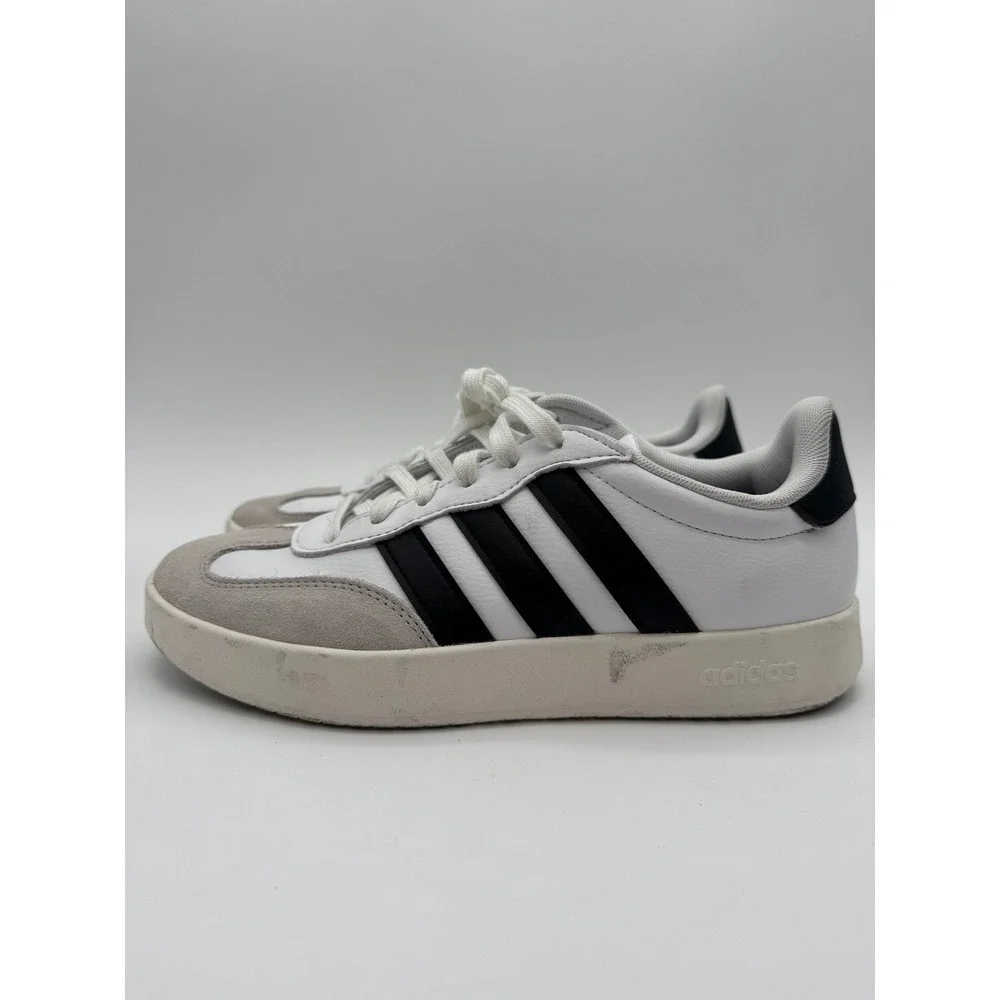 Adidas‎ Barreda Women's Sneakers Size 9 White Black Casual Shoes NWB Box